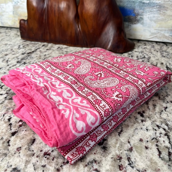 Large Cotton Paisley Scarf - Picture 2 of 9